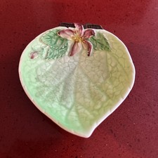 Carlton Ware 'Leaf' dish  in