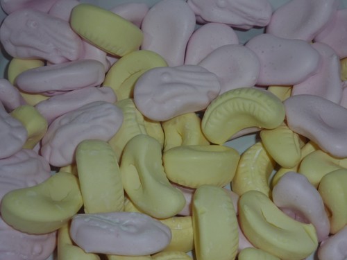 Retro classic pick mix mini - mix,