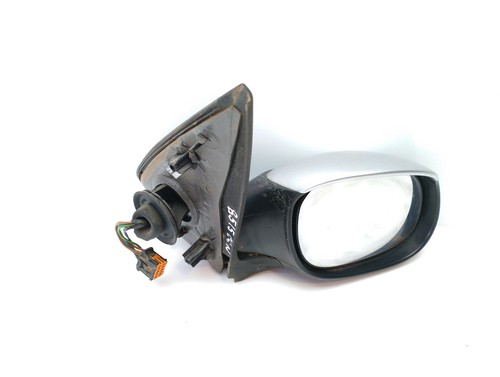 96480957xt right rearview - right,