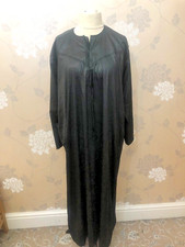 Men Jubbah Thobe Arab Robe