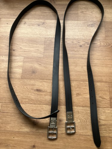 Black wintec slimline - 55”,