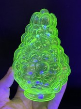 UV Uranium Glass Grape Cluster Light Globe Shade Vaseline Glass Blacklight VTG