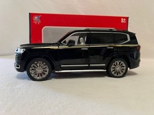 Toyota land cruiser - 1:18, lc300