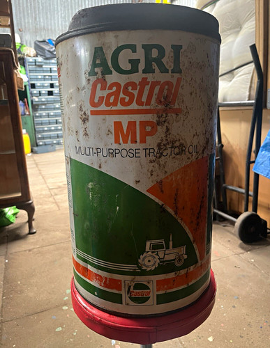 Vintage castrol agri - agri,