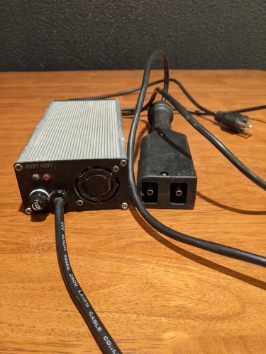Battery charger with - battery,