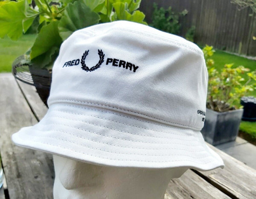 Large fred perry - perry, white