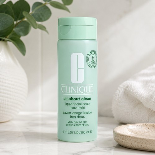 Clinique liquid facial - clinique,