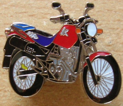 Pin badge honda - honda, 650