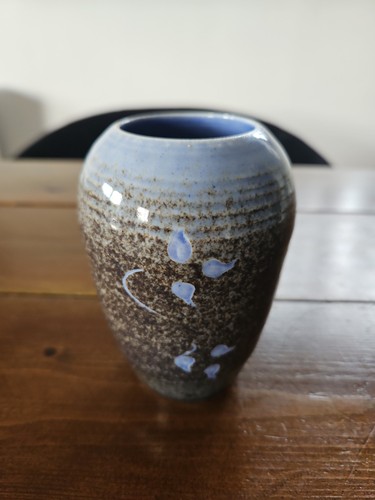 Vintage gansey pottery vase - vintage,
