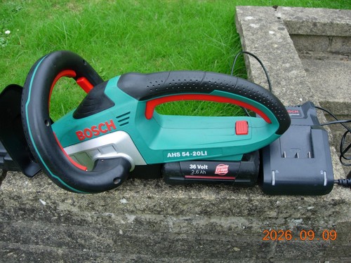 Bosch 36v hedge trimmer - 36v,