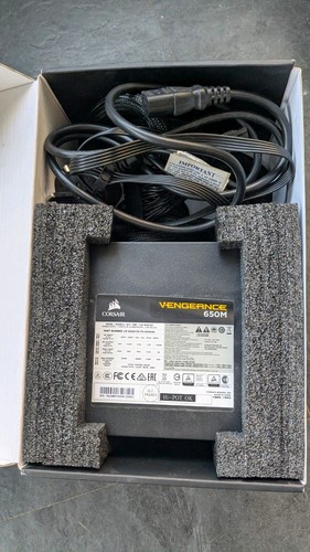 Corsair vengeance 650w 650 - corsair,
