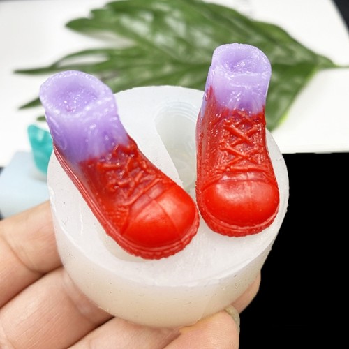Epoxy resin shoes pendant - epoxy,