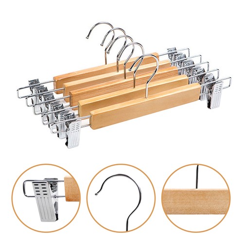 Wooden hangers with - 5x,