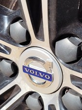 Volvo Floating Alloy Wheel