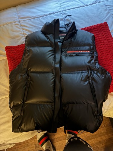 Prada men waterproof puffer - men's,