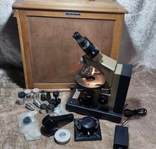 Vickers M10A Binocular Microscope With Case, Extra Objectives, Eyepieces & Acc