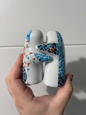  Salt & Pepper Hugging Ghost