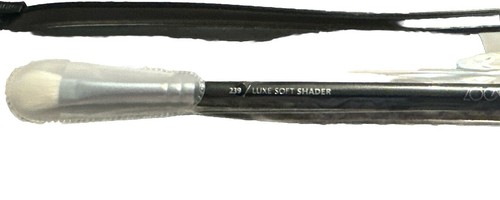 Zoeva 239 luxe soft shader - luxe,
