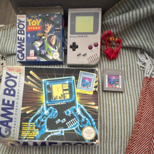 Nintendo game boy - game,