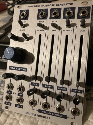 Sputnik variable waveform - variable,