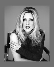 Sam Fox "Samantha" 16x12 Photo