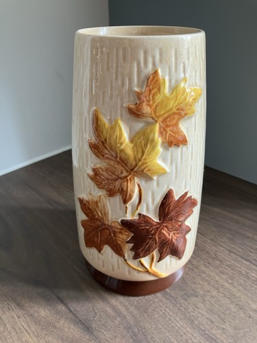 Gorgeous vintage sylvac - vintage,