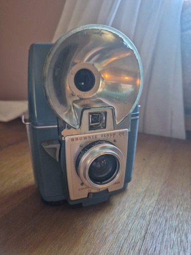 Kodak brownie flash - kodak, camera