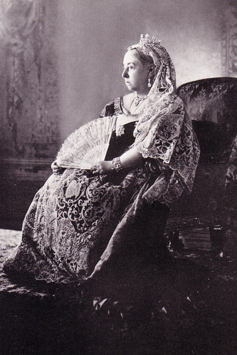 Queen victoria photographed - queen,