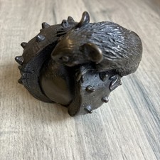 Oriele Bronze Resin  Mouse On