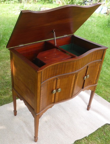 Vintage mahogany phonograph