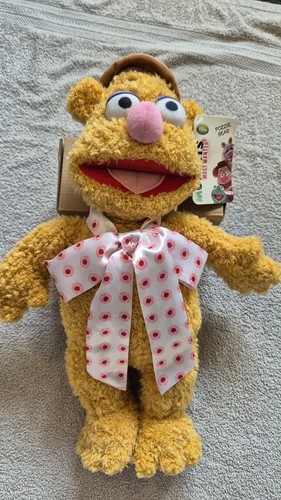 Retired disney store exclusive - disney,