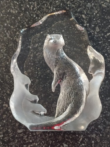 Mats jonasson signed otter - mats,