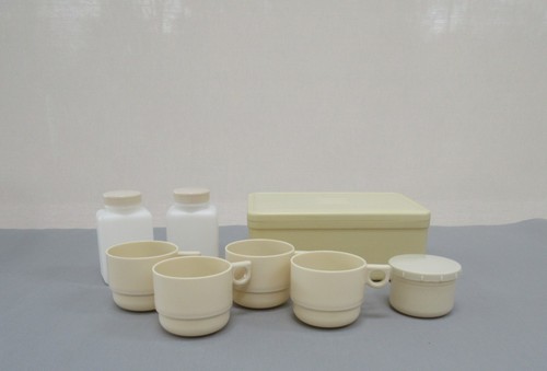 Vintage sirram plastic picnic - sirram,