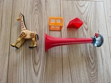 RARE VINTAGE ITEMS BUNDLE Fisher Price Giraffe, house, air horn - maybe for car?