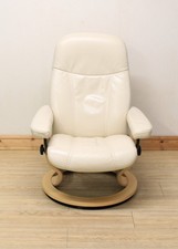 Ekornes Stressless Consul Cream Leather Recliner Chair / Armchair & Footstool