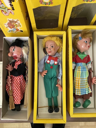 Lot vintage pelham puppets - vintage,