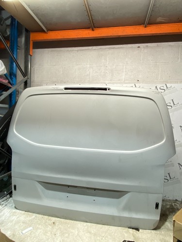 Genuine mercedes benz w447 - benz,