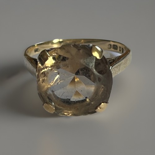 9ct gold smokey quartz - 9ct, ring