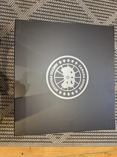 Canada goose magnetic box - goose,
