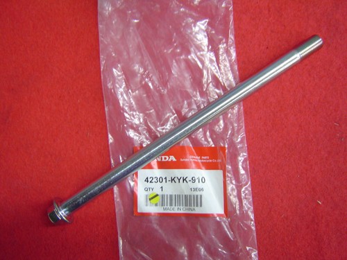 Crf110 wheel axle - ar,