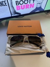 Louis Vuitton Attitude