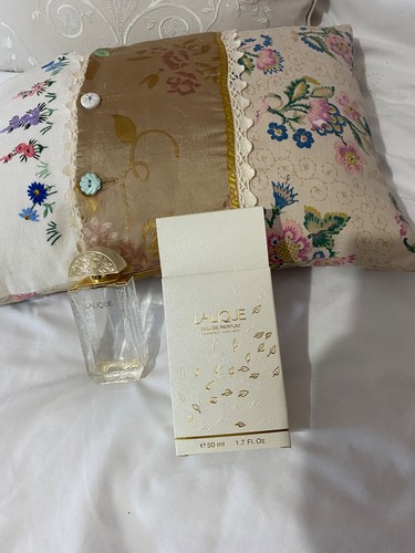 Vintage style lalique eau - vintage,