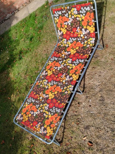 Vintage 1970 sun bed - vintage,