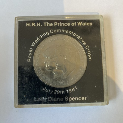 Collectible 1981 charles and - -,