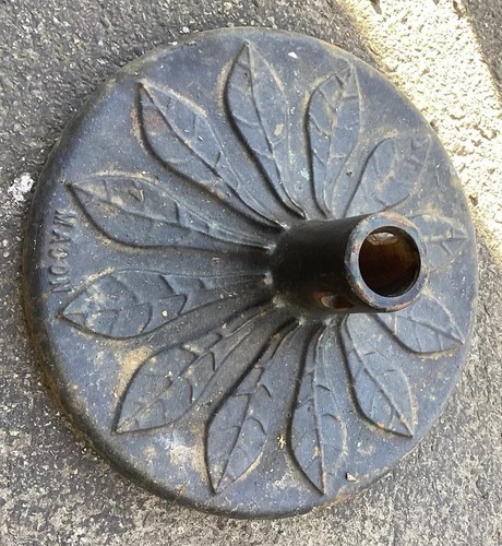 Antique solid cast iron - ,