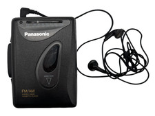 Panasonic RQ-V60 AM/FM Stereo Radio Cassette Player Walkman Style - C108 O753