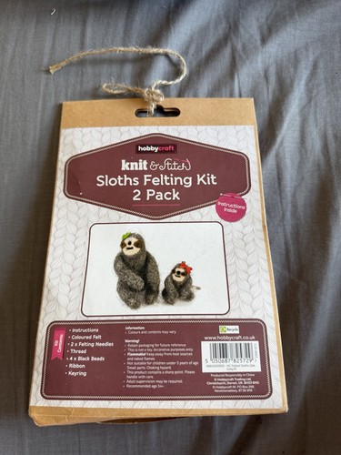 Hobbycraft sloth keyring - sloth,