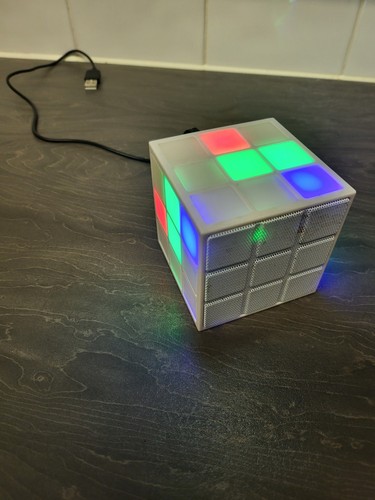 Rubiks cube bluetooth - rubiks, speaker