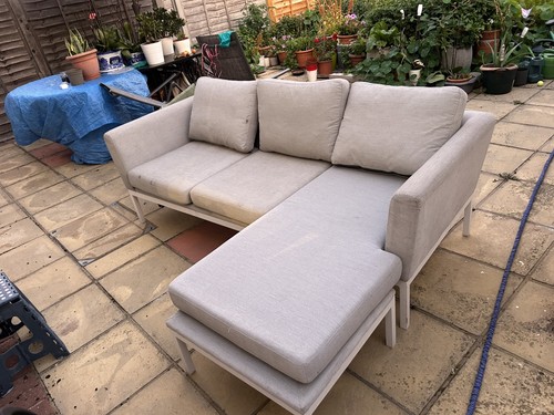 Maze lounge outdoor - maze,