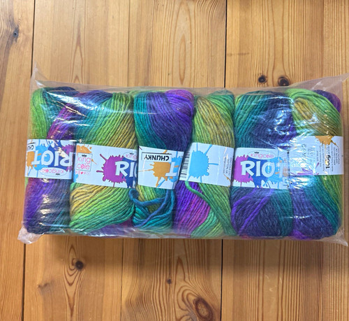 King cole riot - riot, yarn